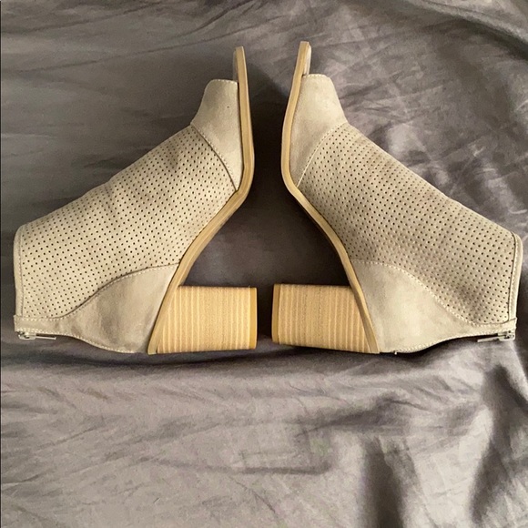 Abound Open Toe Booties - Picture 4 of 6